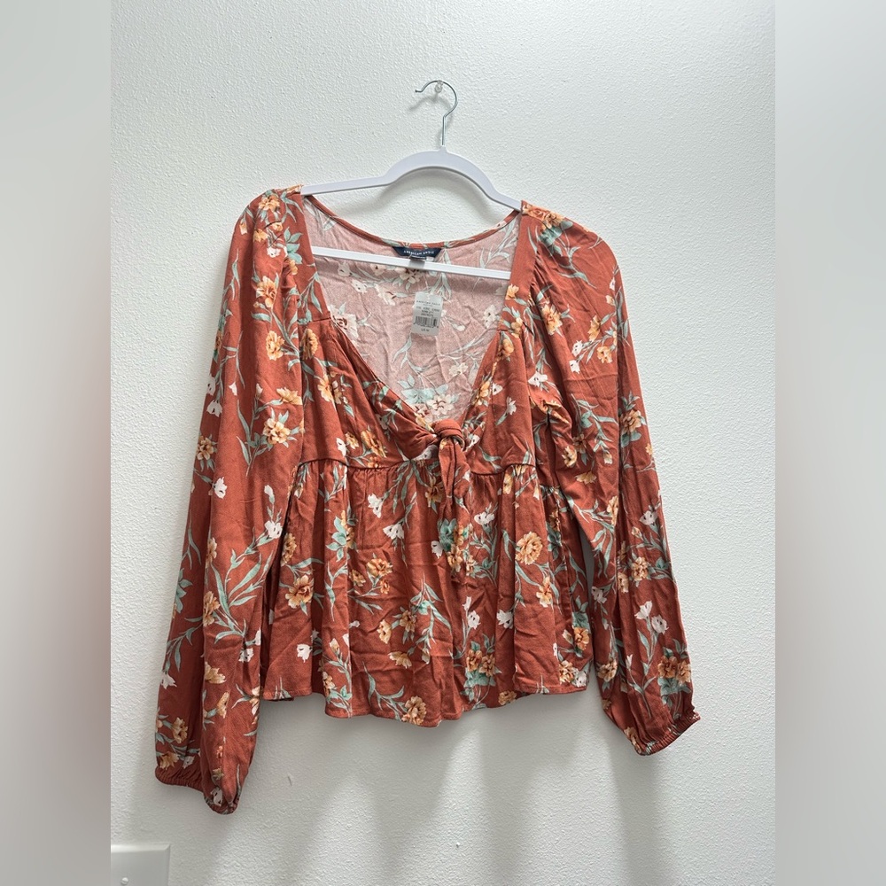 American Eagle longsleeve